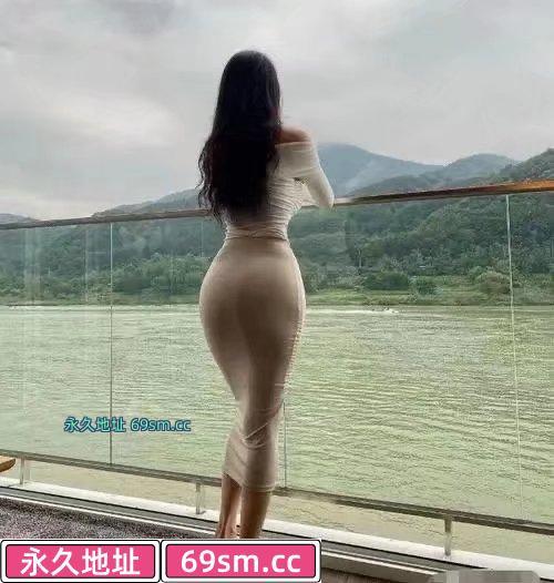 福州高挑苗条美女