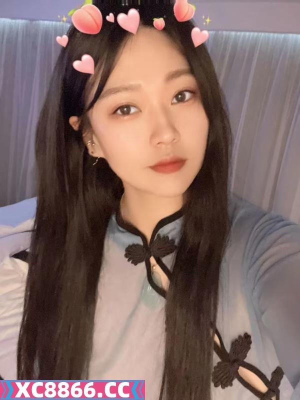 吴中颜值东北小美女