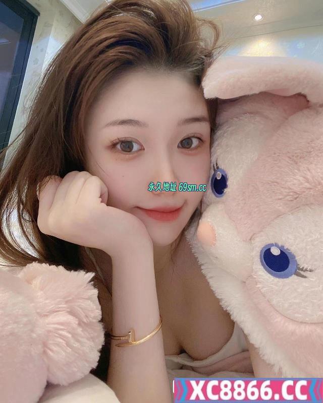 美腿小辣椒