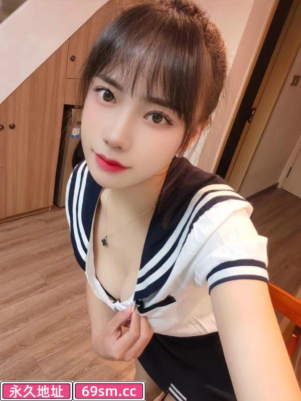 妖娆妩媚小少妇