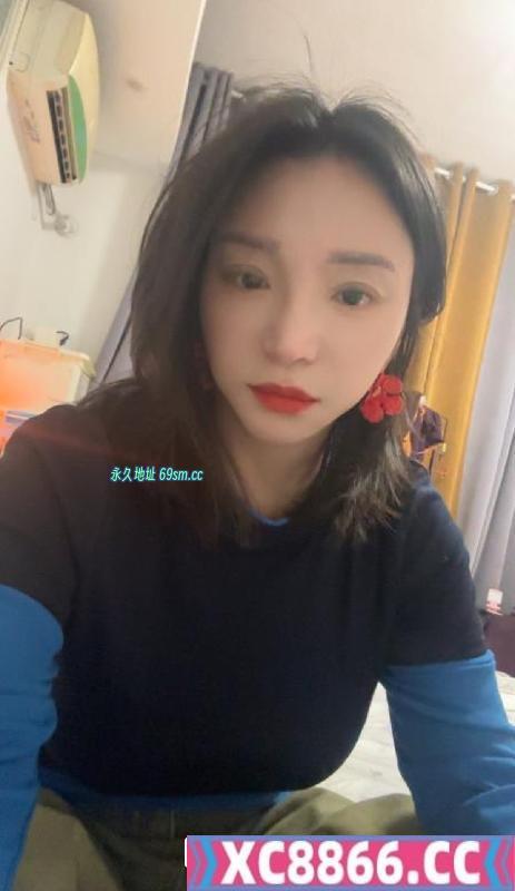 上城眼镜少妇小画