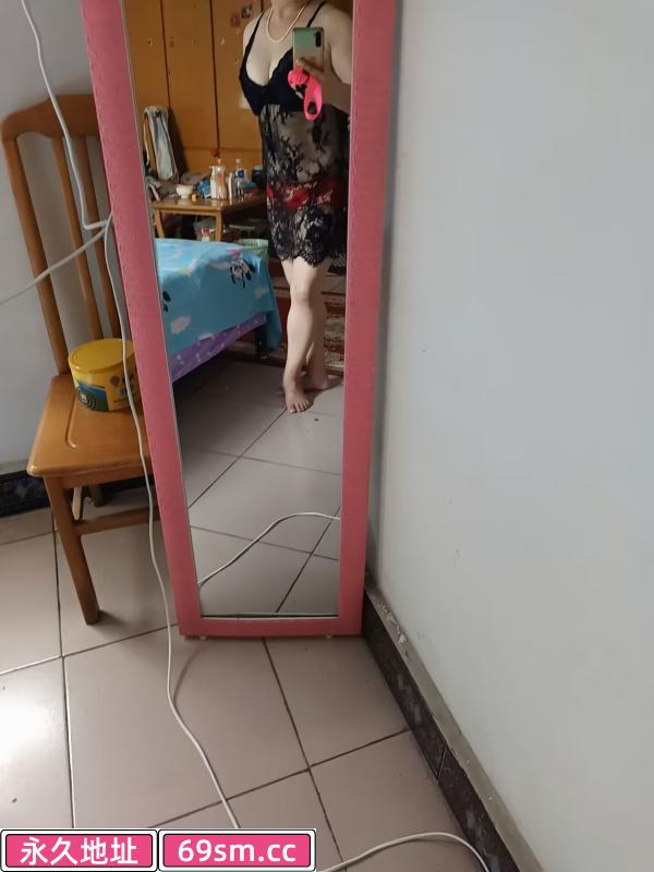 庐阳大屁股熟女蔷薇