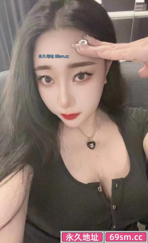 D奶喷水骚女西西