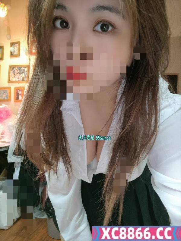 汉口大胸小姐姐