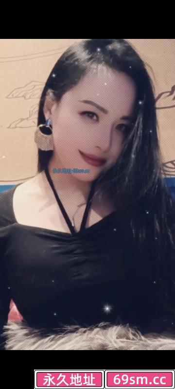 高个子骚熟女