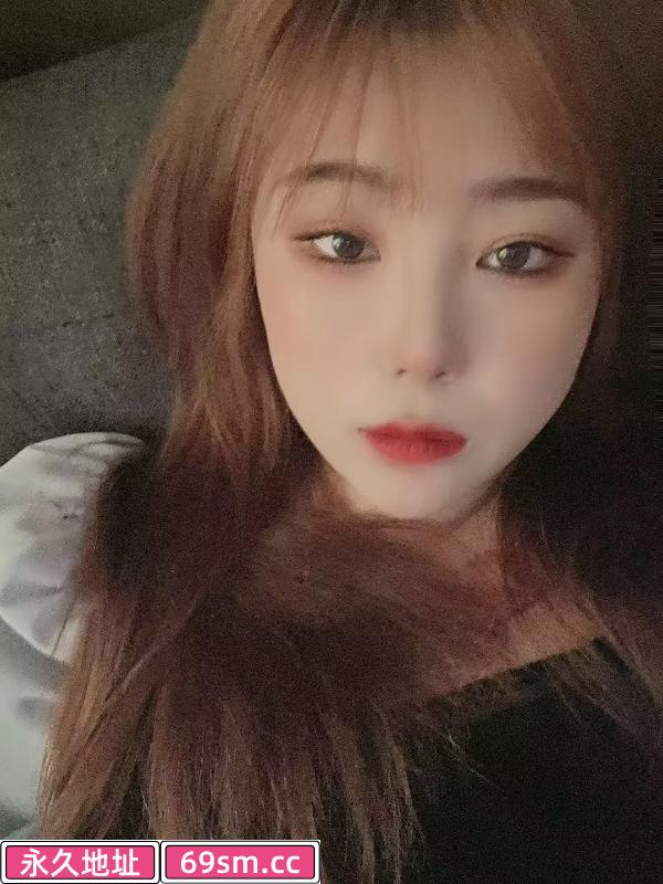 长得漂亮大奶萌妹
