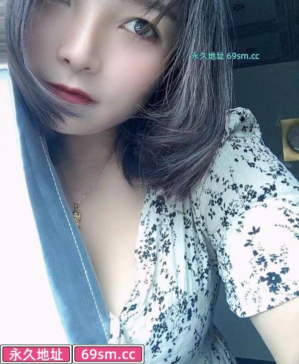 西乡大胸小姐姐