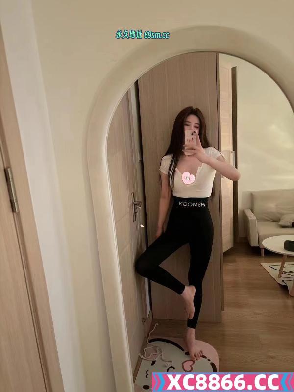 长腿佳佳