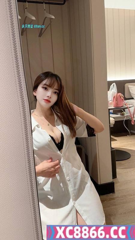 大奶人妻