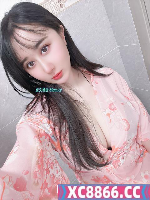 制服波霸大白