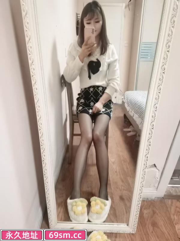 江宁大长腿美女安琪