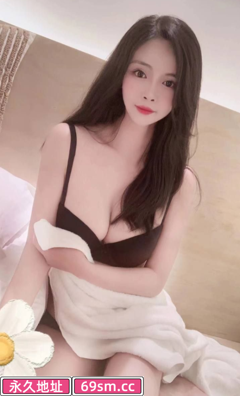 性感好身材依依