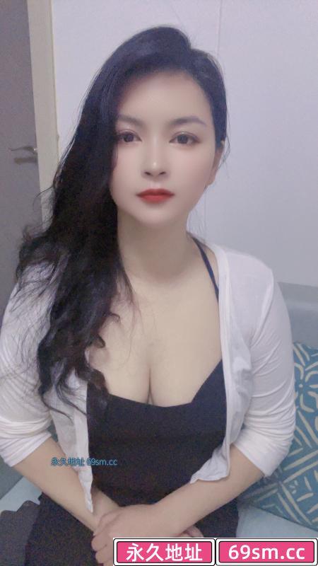 天河美乳林雨欣