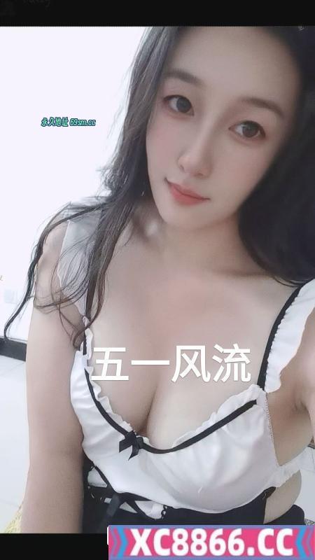 韵味十足会技能的妞儿