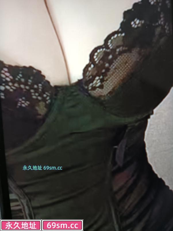 塘沽性感小女