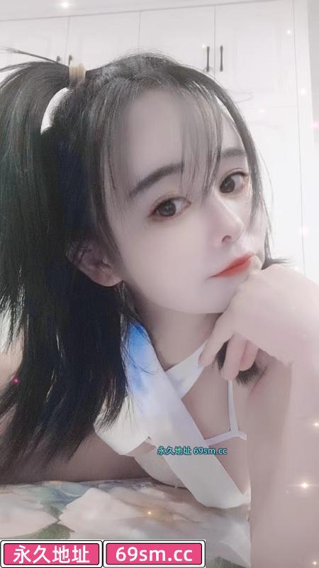 可爱玲珑妹
