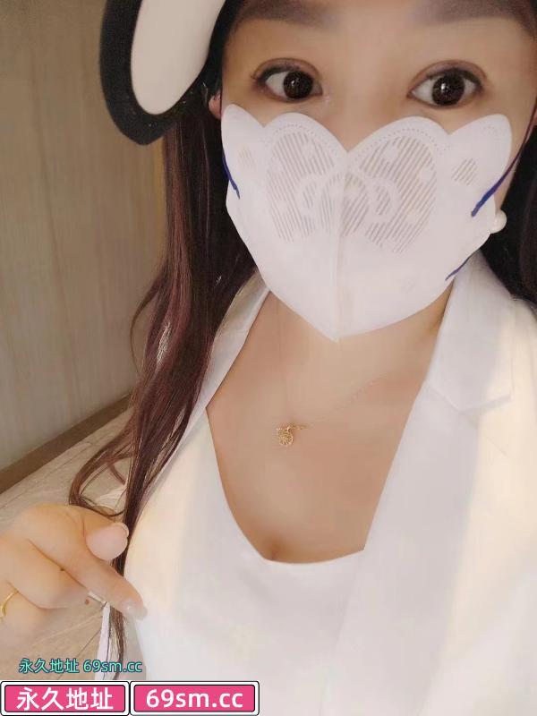 东郊记忆大奶小姐姐