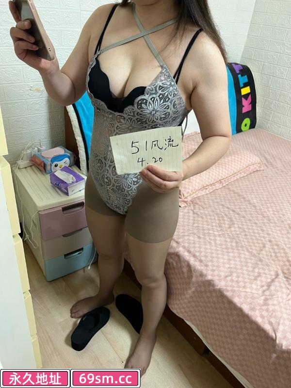 武圣东里白皙少妇