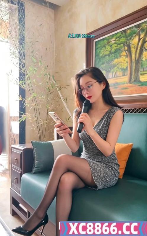 D奶双飞姐妹花