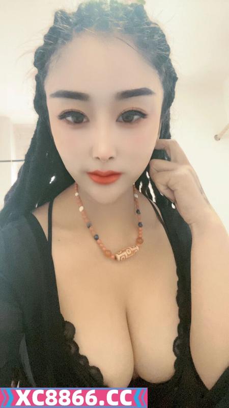 东丽D罩杯火辣妹子