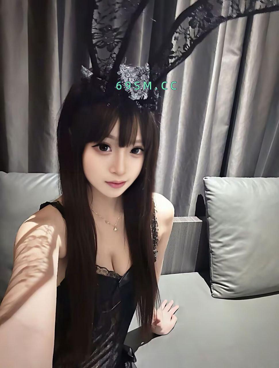 奶子还是粉嫩的