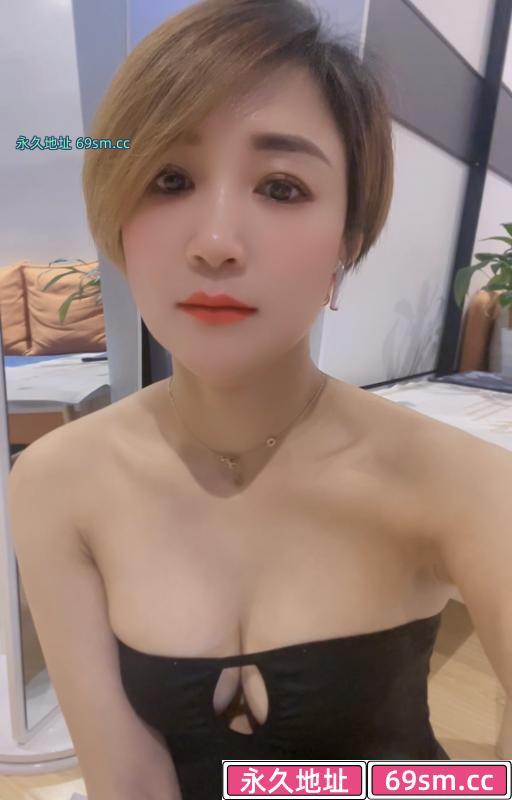 短发服务系寒冰