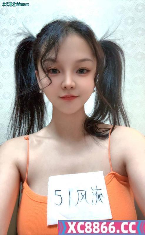 瘦底大胸的乖乖