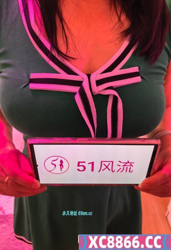 再探大奶翘臀熟女