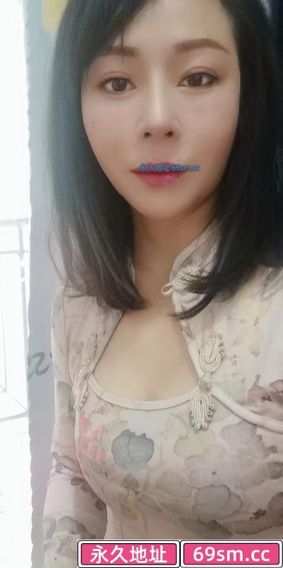 海珠舌吻少妇