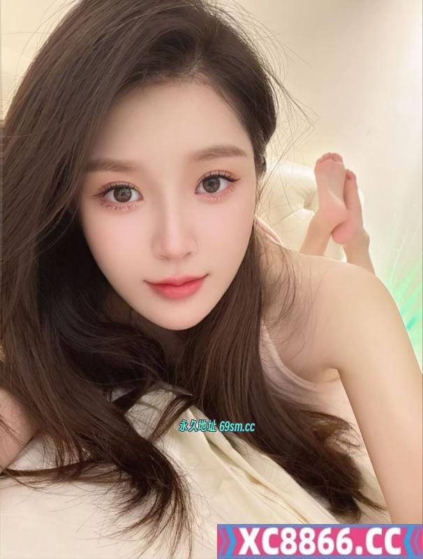 服务系颜值悠悠老师