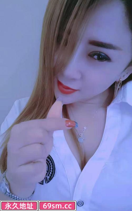 体验高挑少妇