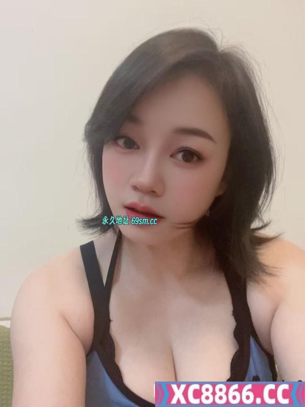 西站川渝大胸少妇