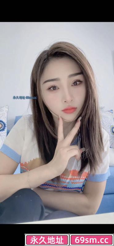 二七柔情美女