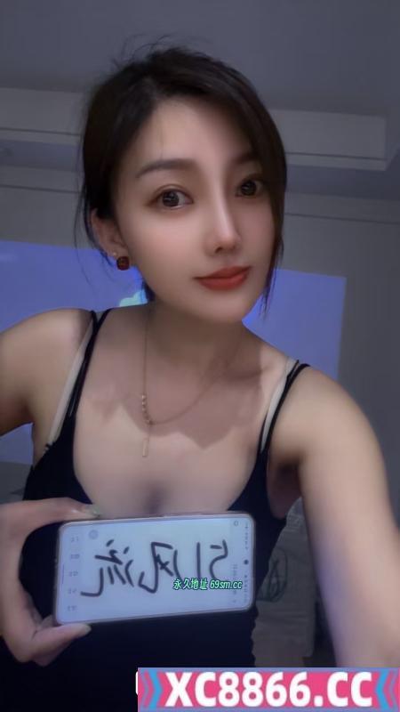 爱健身的丫头