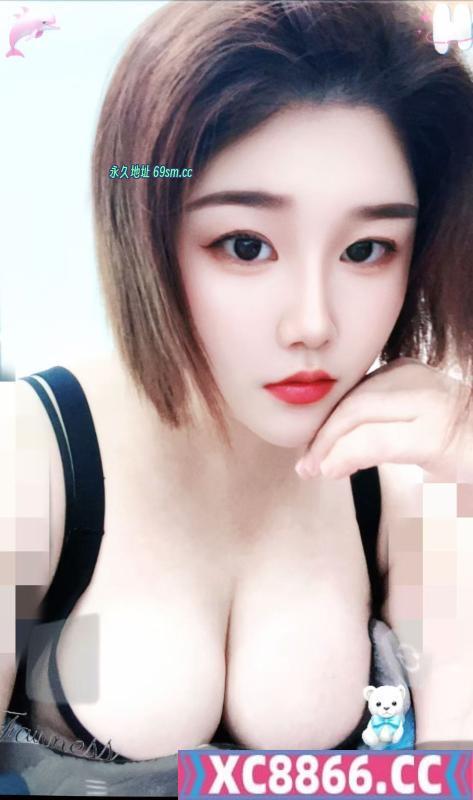 短发性感少妇