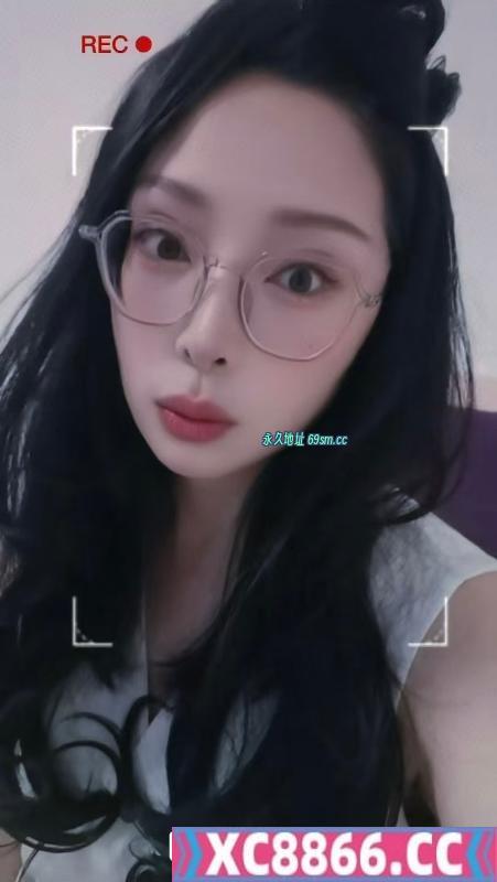 打卡三通少妇芯芯