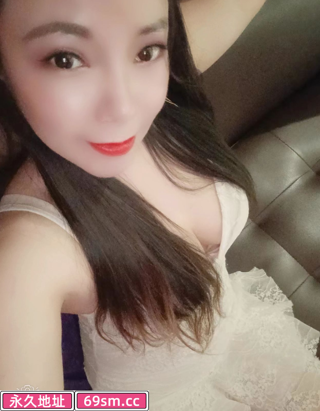 雪白波靚小玉
