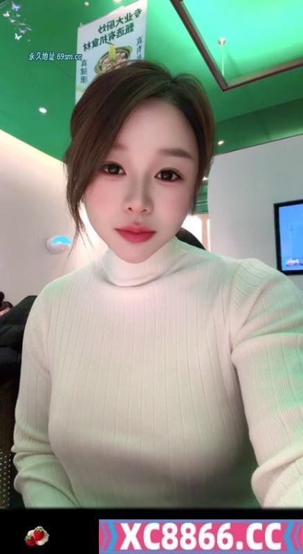 骚到骨子里的美少妇