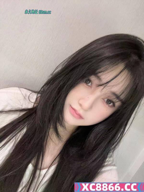 极品巨乳肉感小月亮