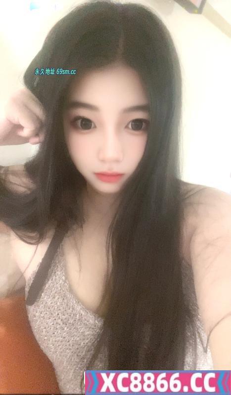 性感大胸妹子