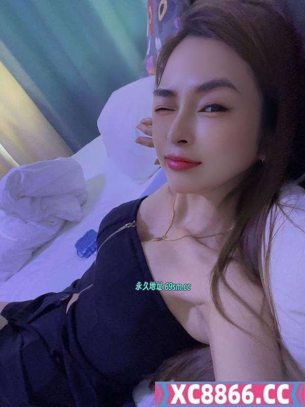 浦东粉乳骚女笑笑