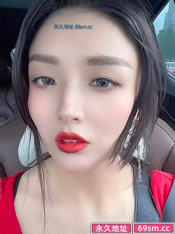 会所出来的小姐姐