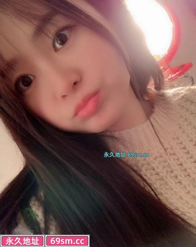 养猫的小姐姐