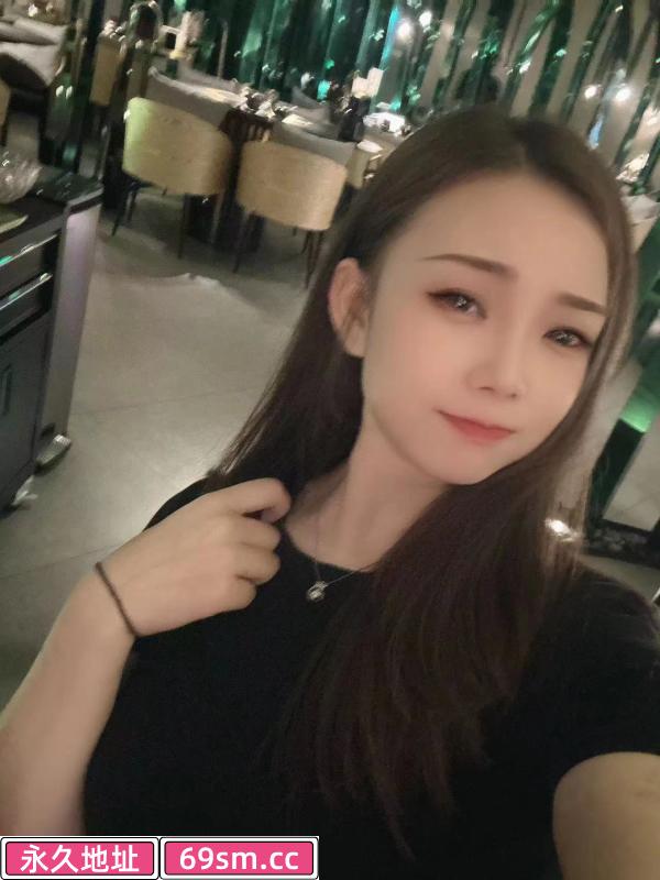 白云美女恬恬