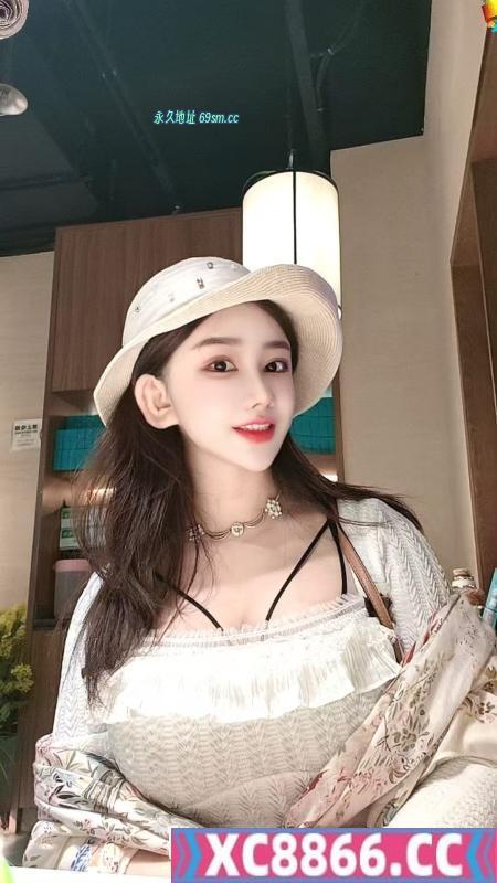 大胸瑜伽老师