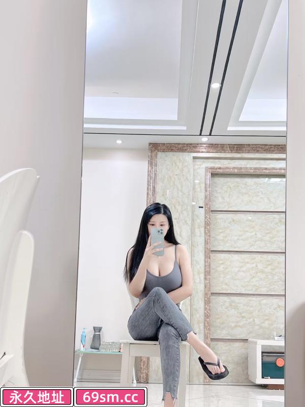 吴中大胸控小曼
