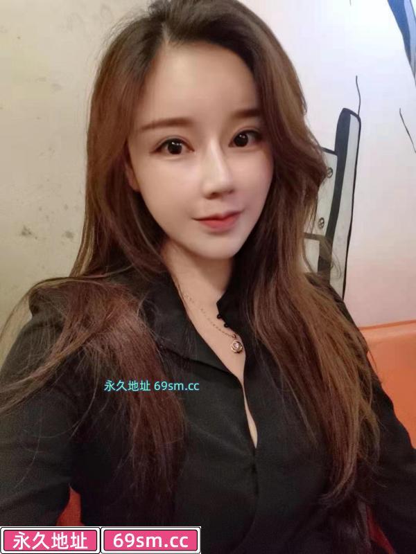 龙华性感小姐姐