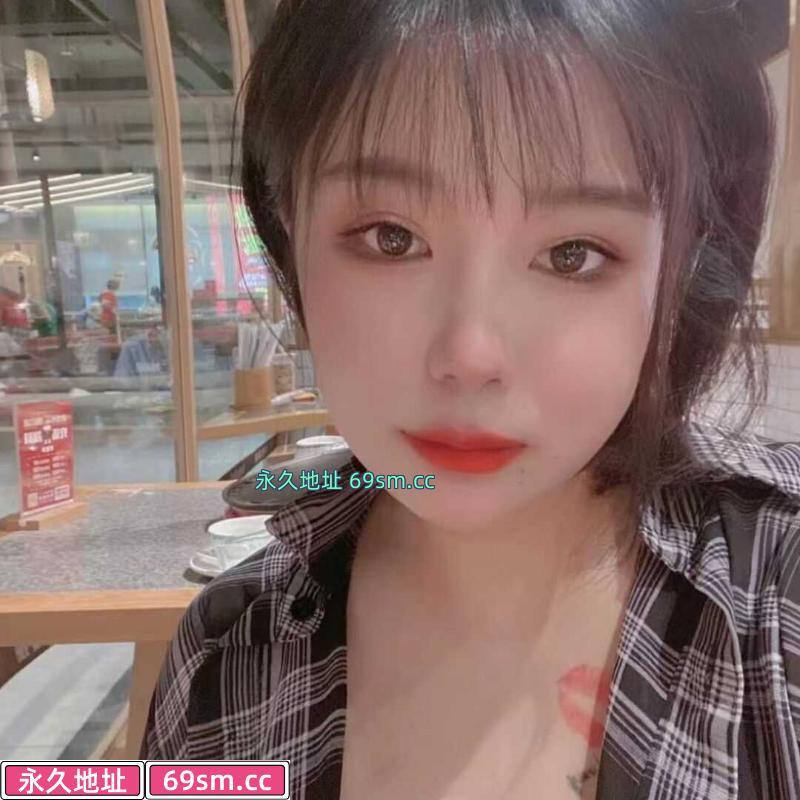 西湖大胸乖妹