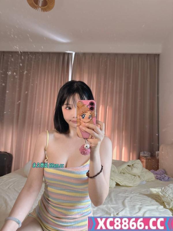 颜值身材好粉嫩妹子