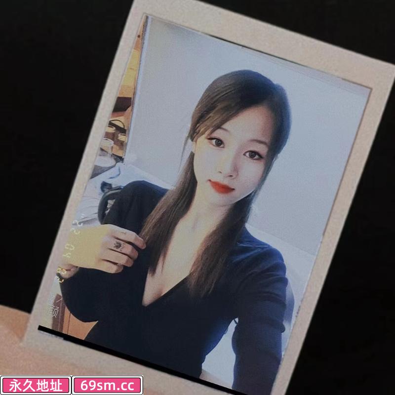 小年轻身材爆表诗诗